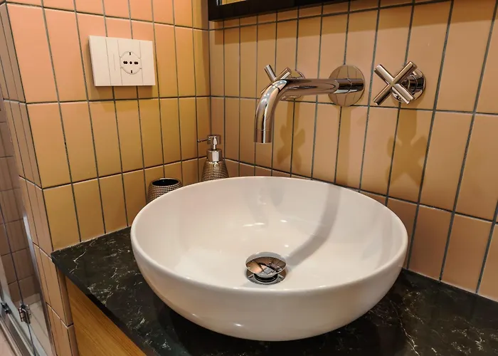Chigi Apartment *